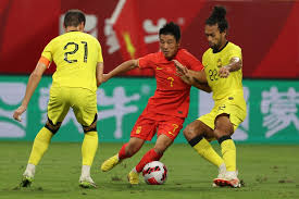 中场是拜仁